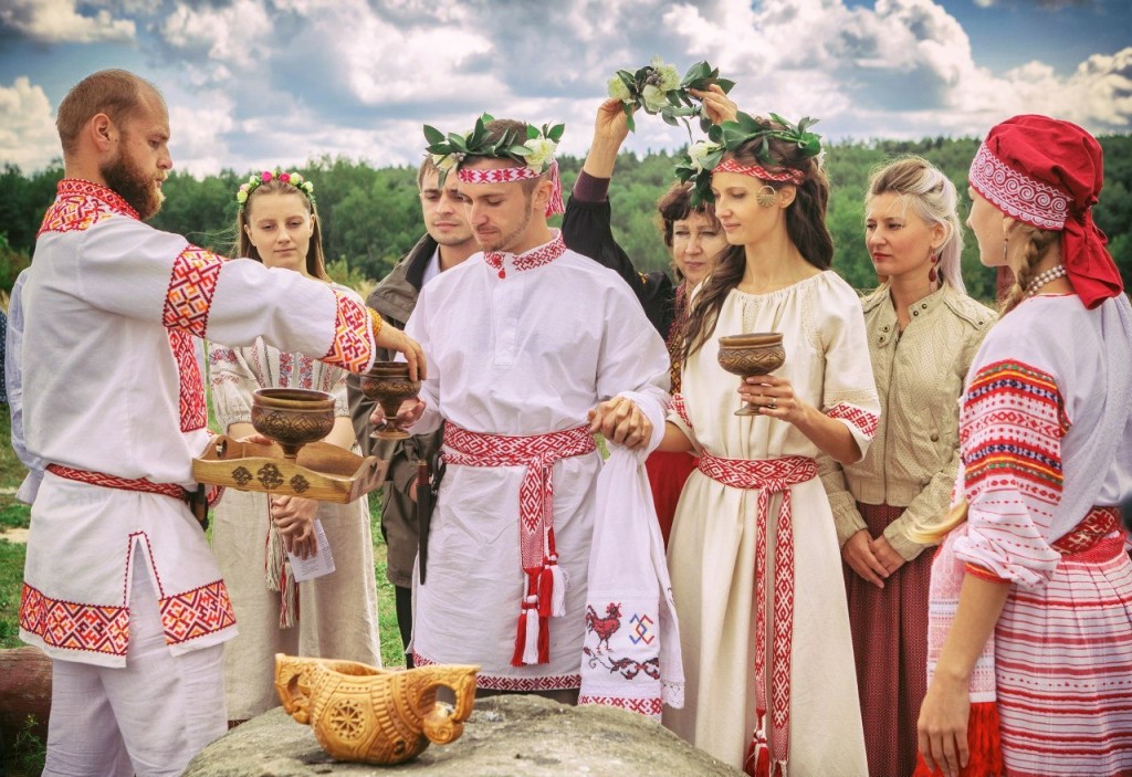 Adat & Tradisi Dalam Pernikahan Rusia